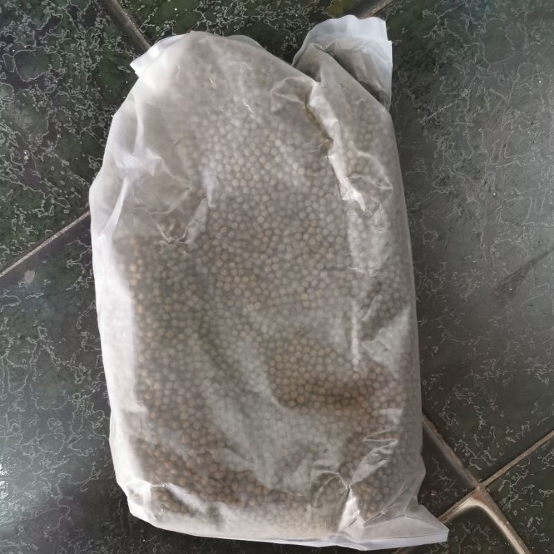 Cám Aqua Master Growth lẻ 1kg