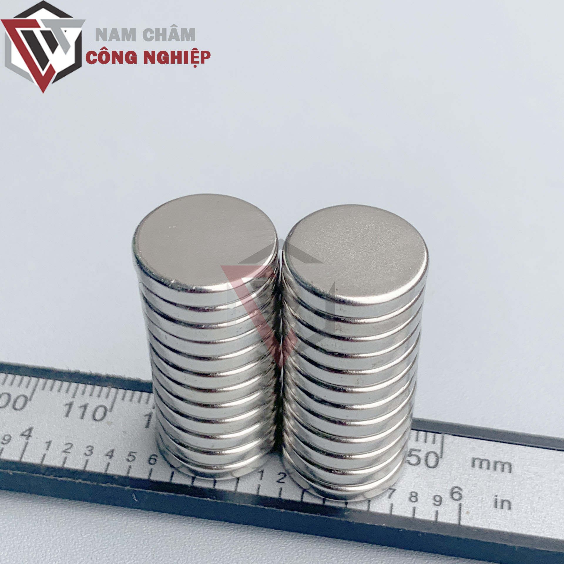 Nam châm tròn 15x3mm nam châm lực hút siêu mạnh