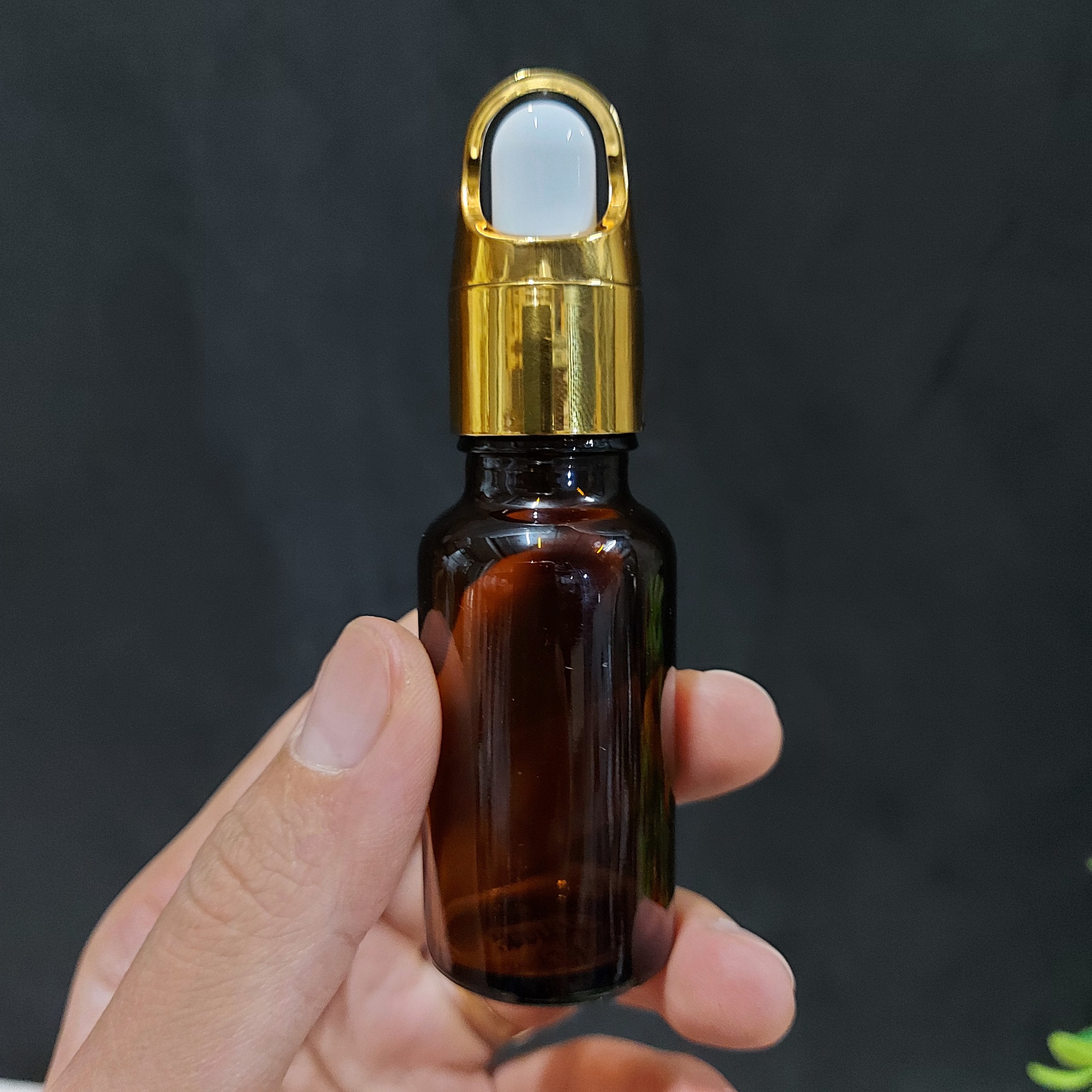 10 chai thủy tinh NÂU 20ML chiết serum nắp bóp vàng, nắp bóp đen, nắp bóp quai, giỏ hoa 20ML, lọ chiết tinh dầu mỹ phẩm du lịch