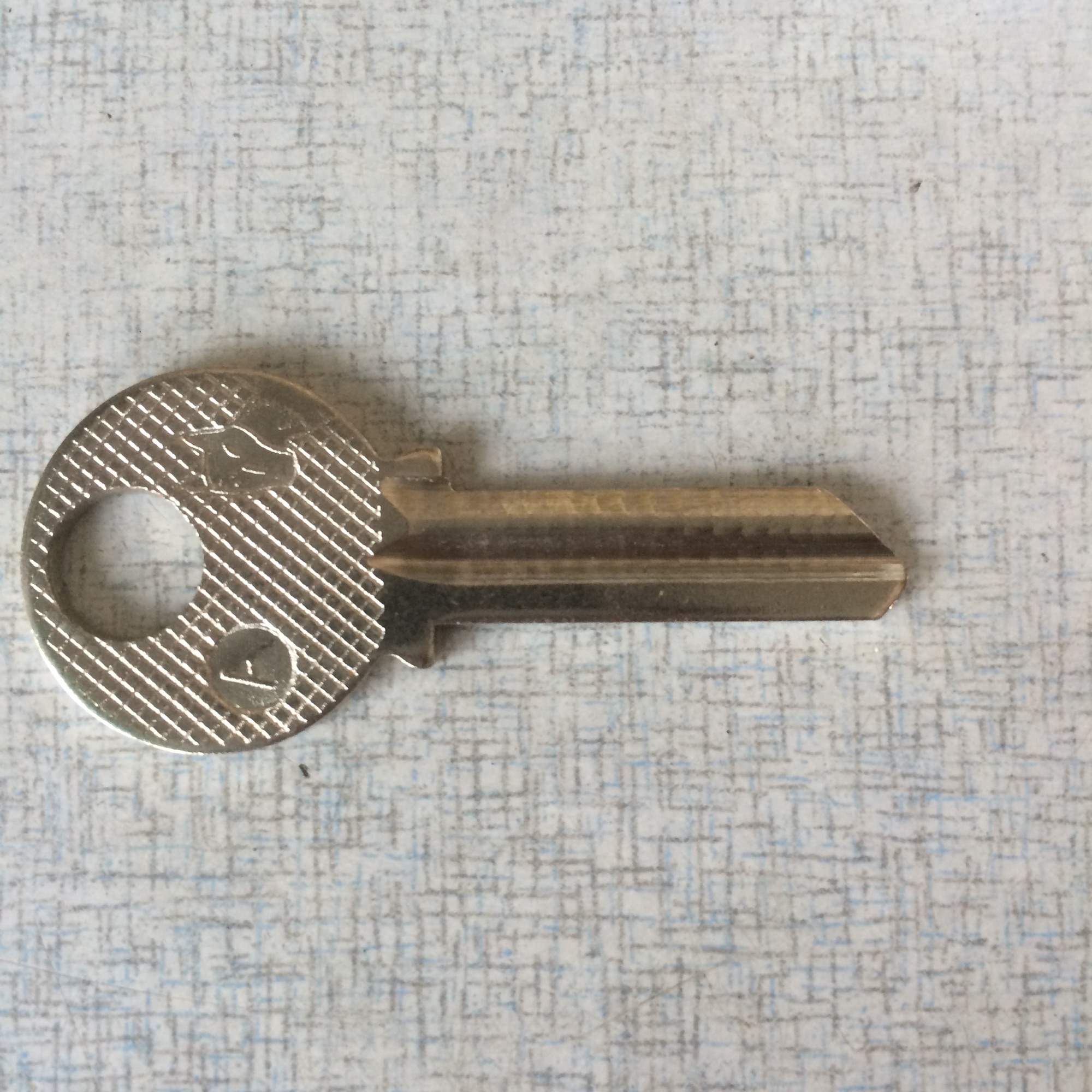 100 phôi chìa khoá việt tiệp loại dày ( rảnh thường làm )