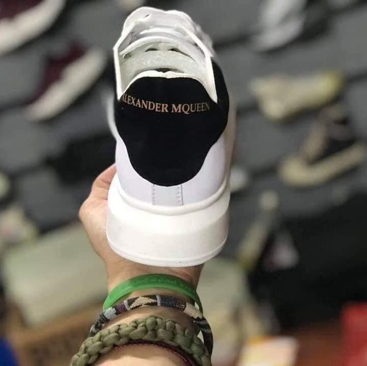 Giầy thể thao mcqueen gót đen nam nữ