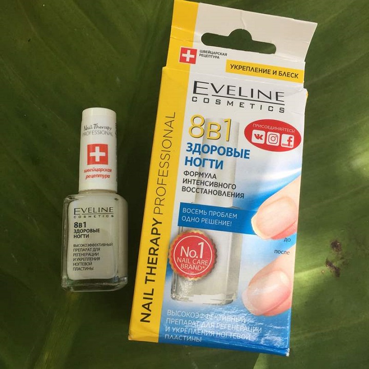 Dưỡng móng Eveline 8 in1 Total Action 12ml