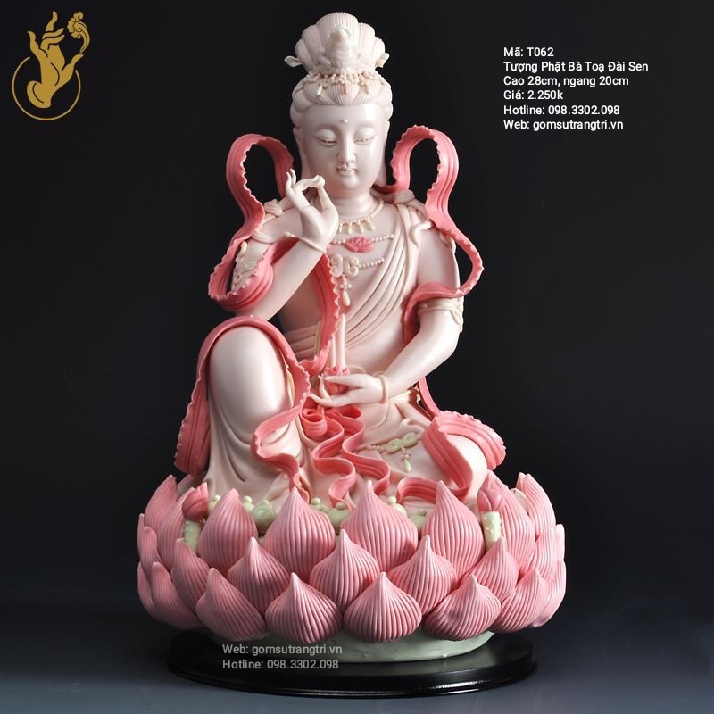 Tượng Phật Bà tọa đài sen