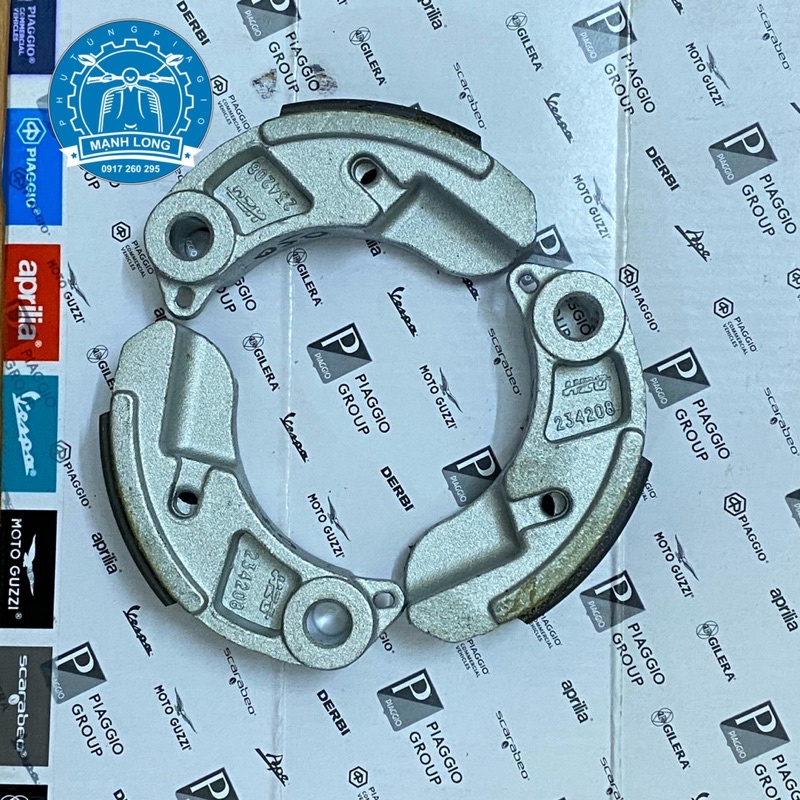 Bố ba càng ( Má côn sau ) Piaggio - Vespa ( chính hãng )