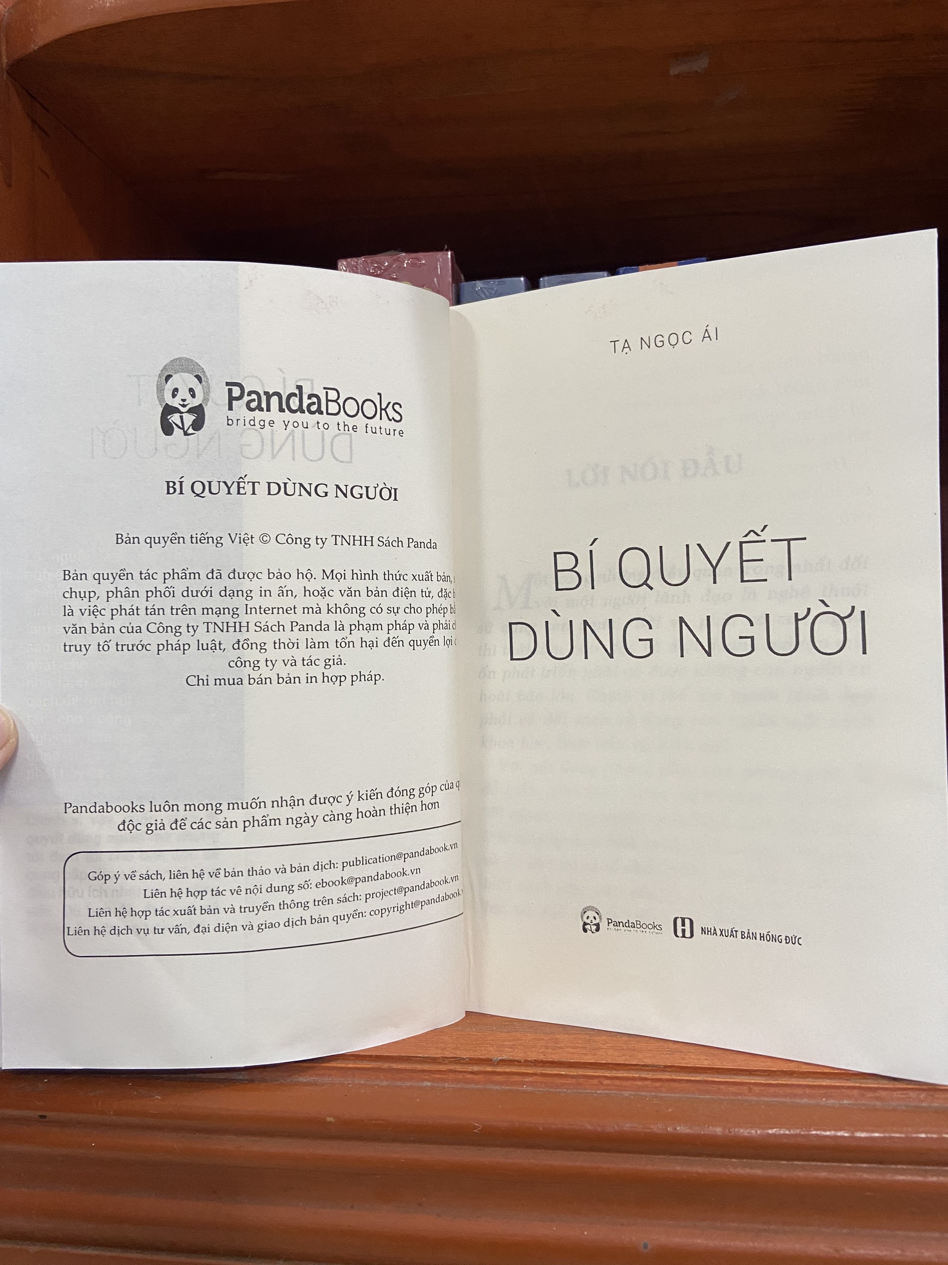 sách - Bí quyết dùng người