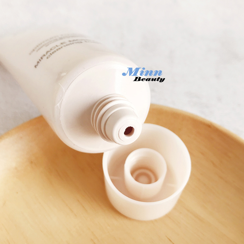 Sữa Rửa Mặt Dưỡng Ẩm Ohui Miracle Moisture Cleansing Foam 40ml