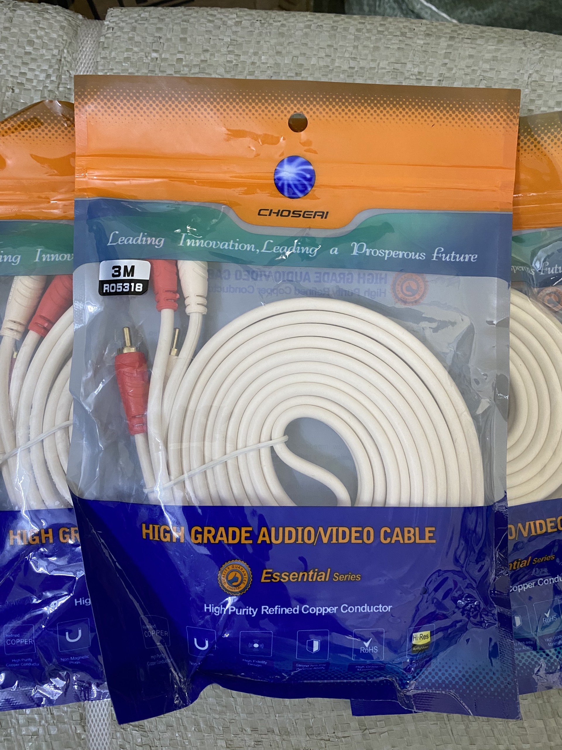 Cáp Audio (Dây AV) 4 đầu hoa sen dài 3M