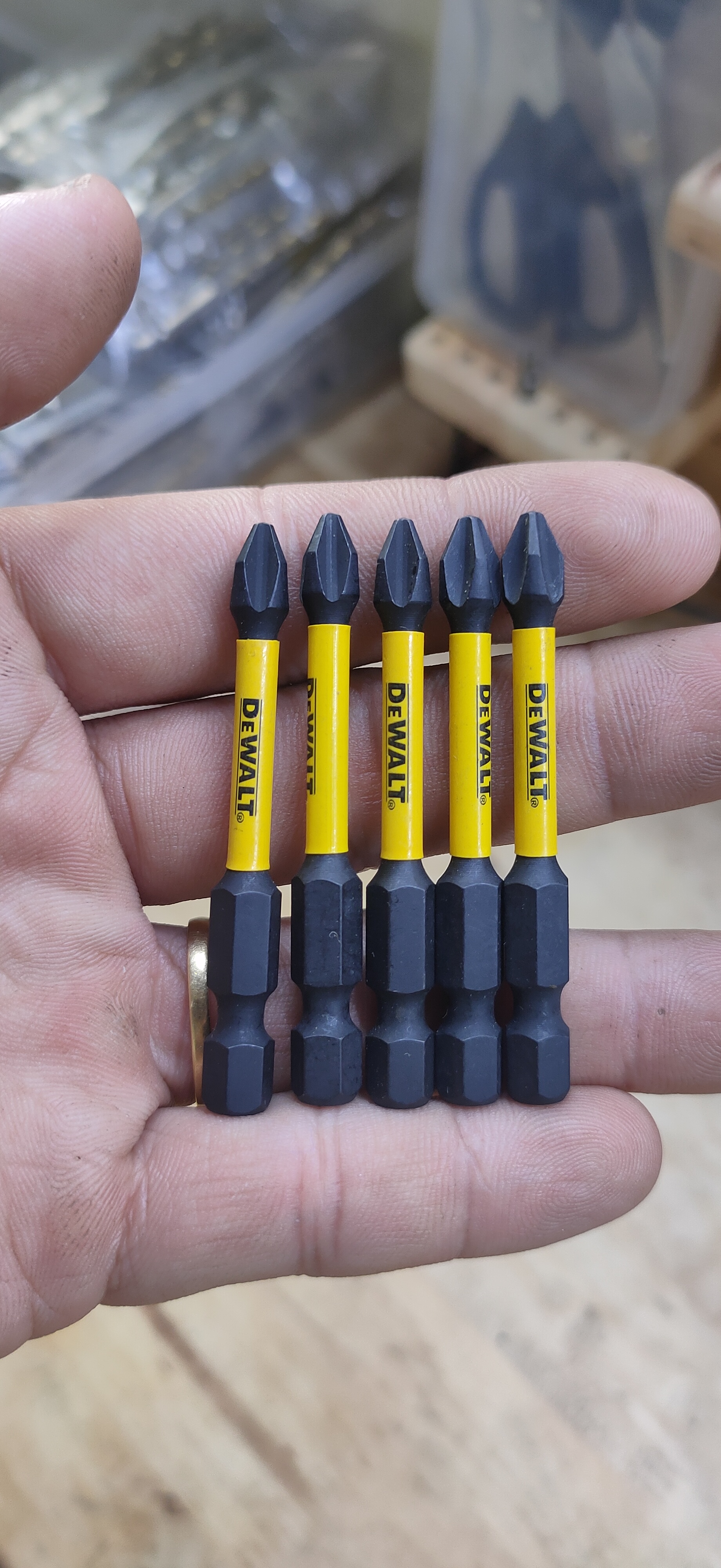 MŨI VÍT DEWALT SOCKET 5CM - PH2