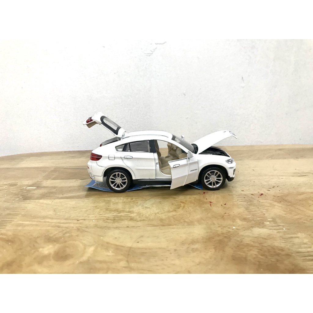 Mô hình xe BMW X6 _ Tỷ lệ 1:32