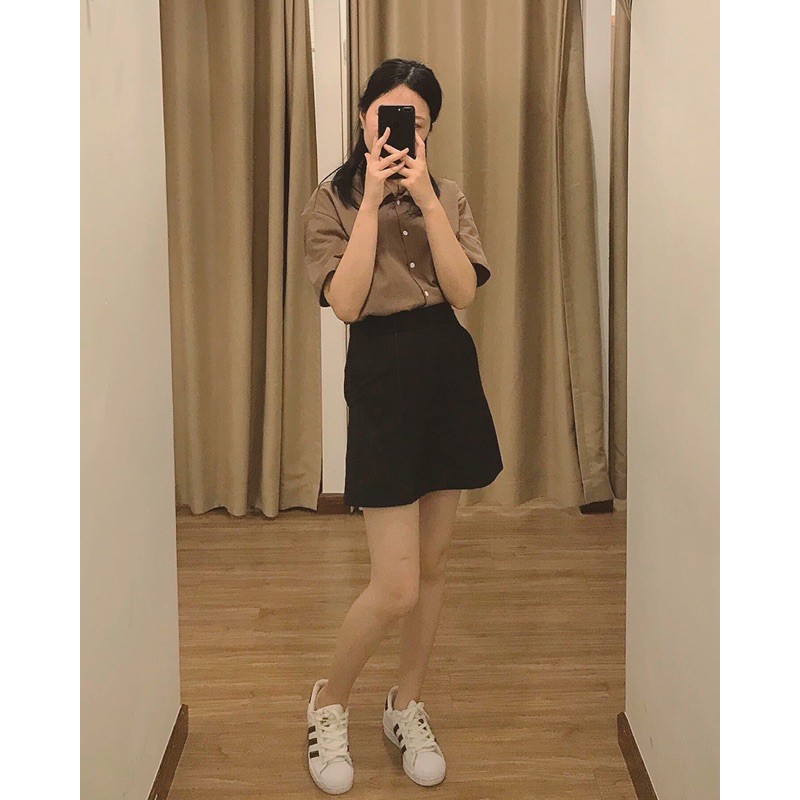 Áo thun có cổ Ruchan