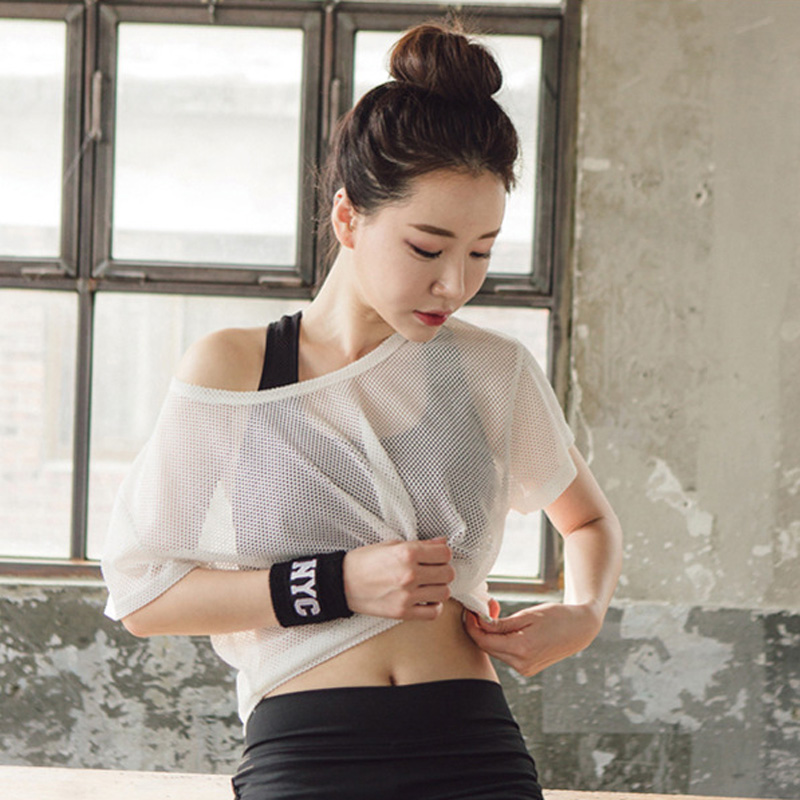Áo croptop lưới thể thao mỏng cho nữ màu trắng