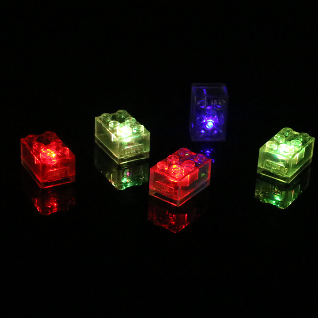 Set 2 mảnh đồ chơi lego phát sáng đèn led 2x3