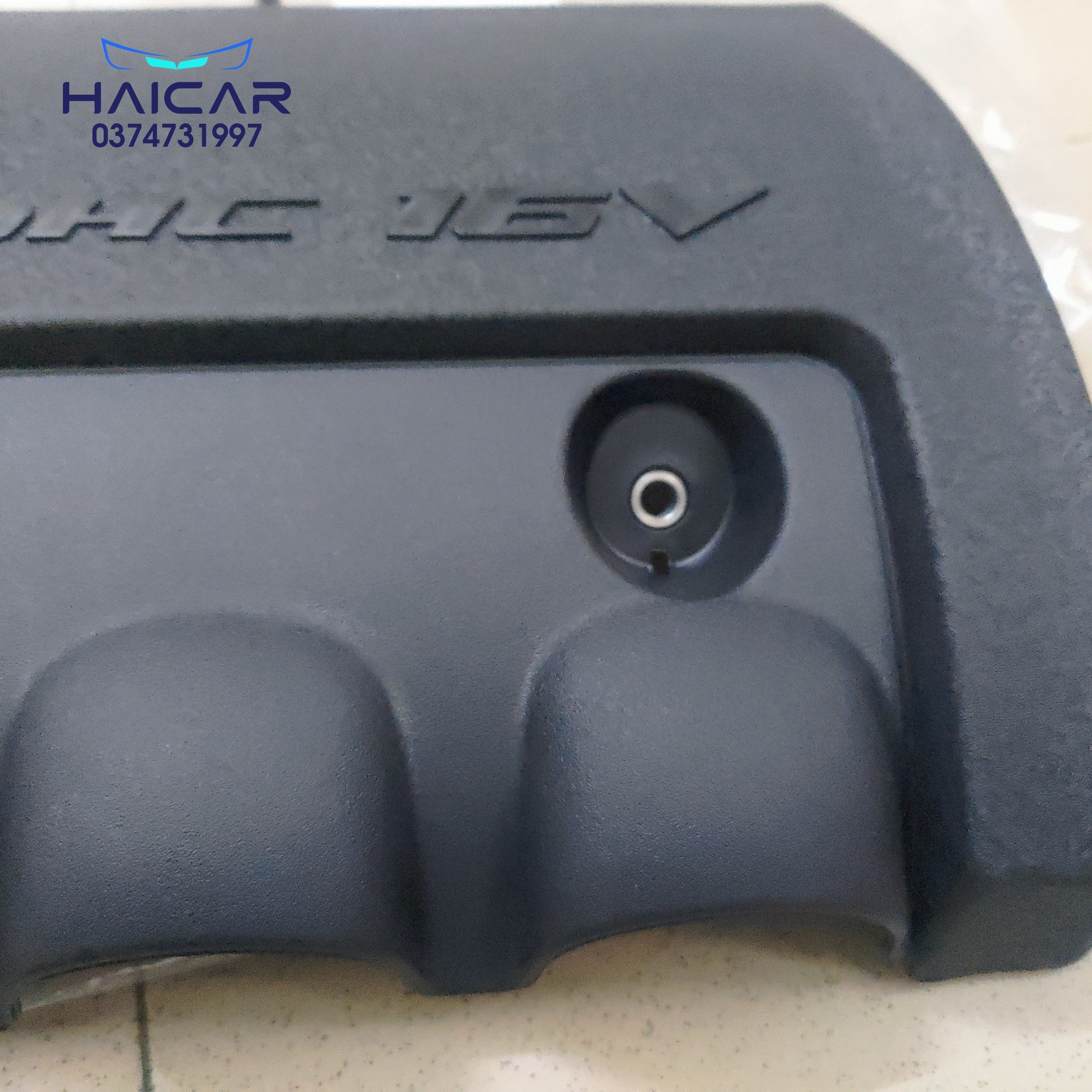 Nắp đậy động cơ trang trí, nắp đậy mặt máy trang trí Forte, Cerato, Caren, Avante, Elantra, I30 chính hãng 292402b031