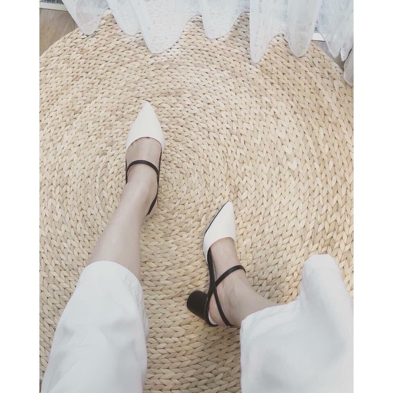 Giày cg sandal bít mũi nhọn 2 quai da mờ 5p windy cg-0590