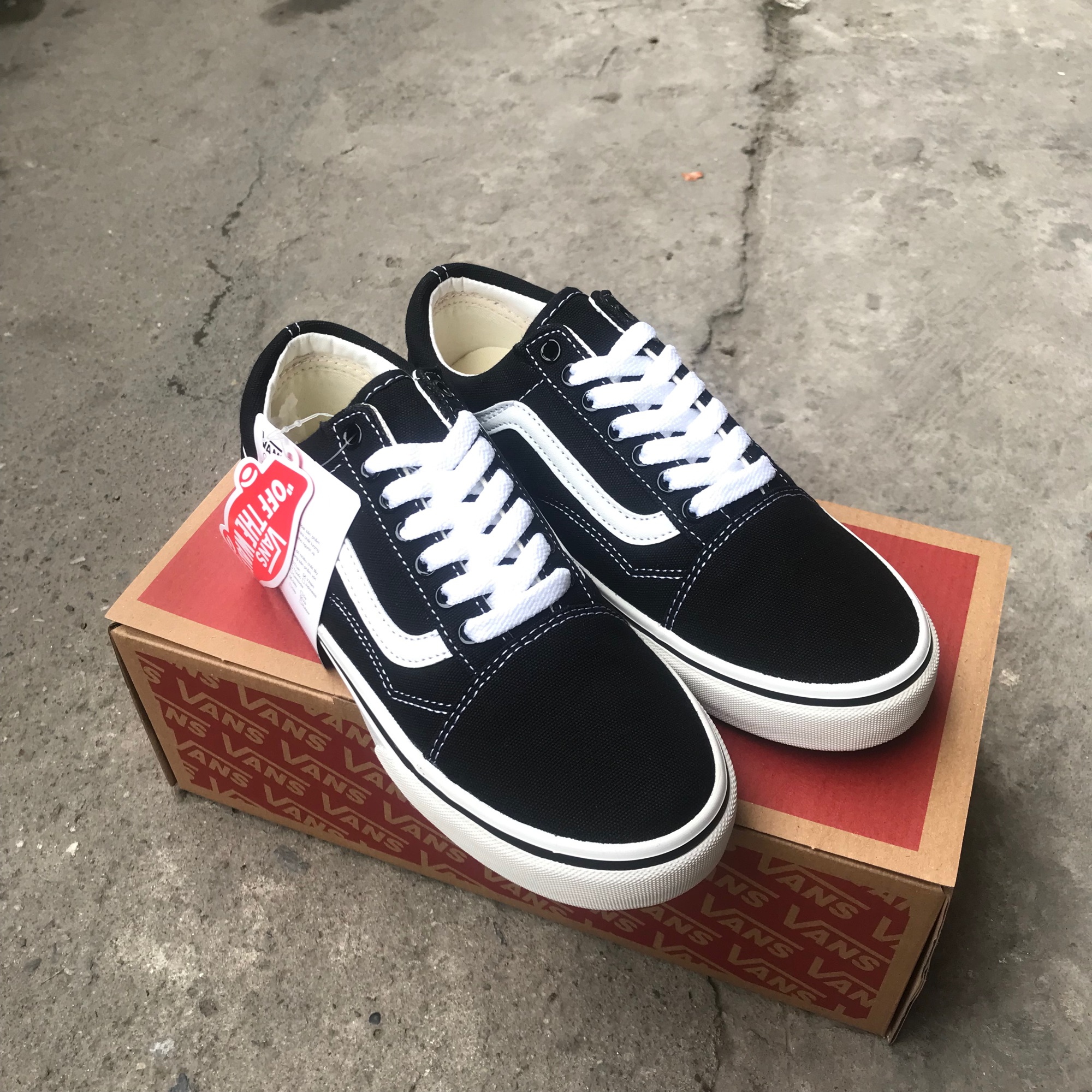 GIÀY VANS OLD SKOOL ĐEN (Full box)