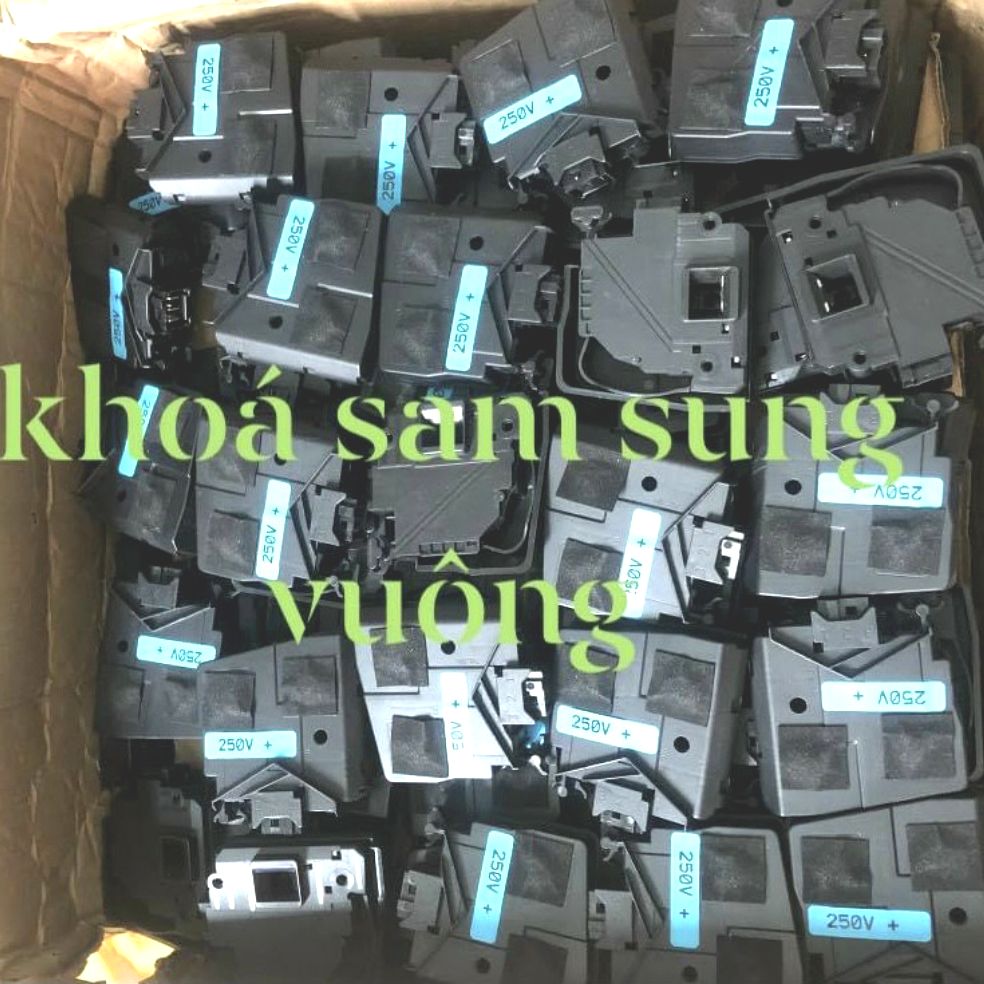 Công tắc cửa máy giặt khóa máy giặt Samsung vuông