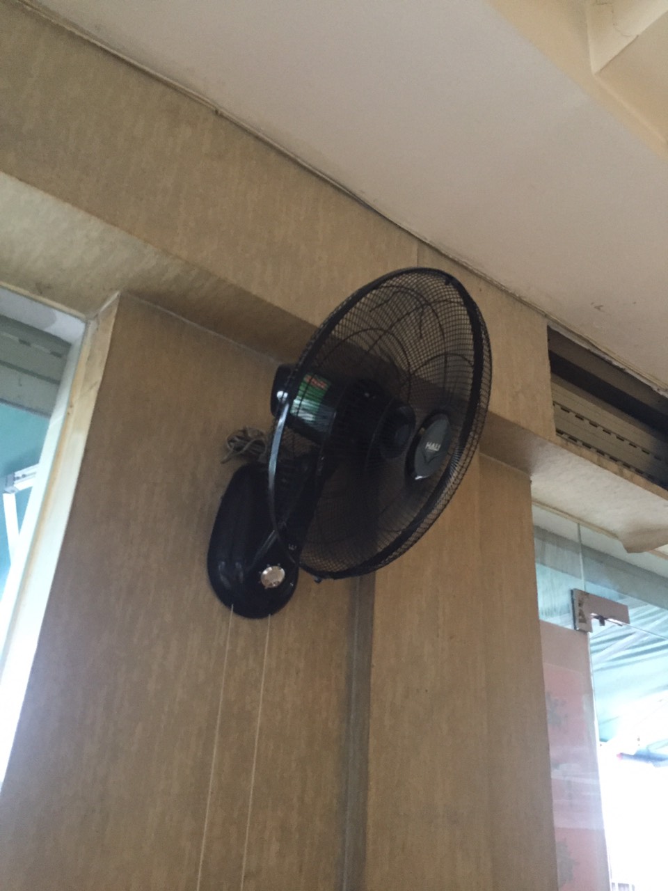 Quạt treo Hali công suất 80W - TN197C/D