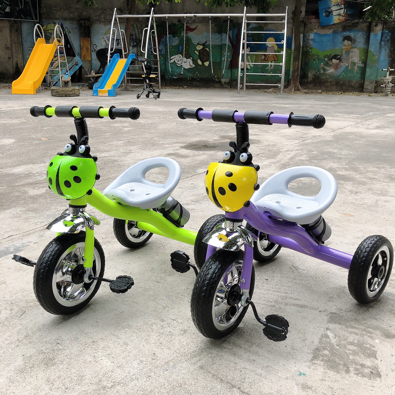 Xe đạp 3 bánh con bọ dừa bình nước cho bé [XD3B]