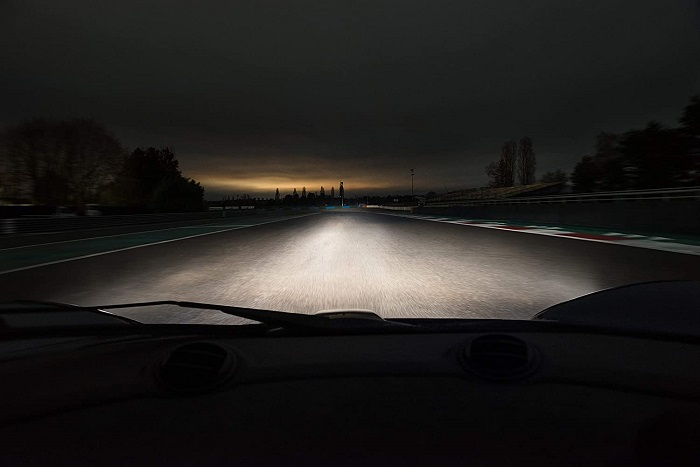 [LEDT2 ISOP] Đèn pha Halogen Philips Racing Vision GT200