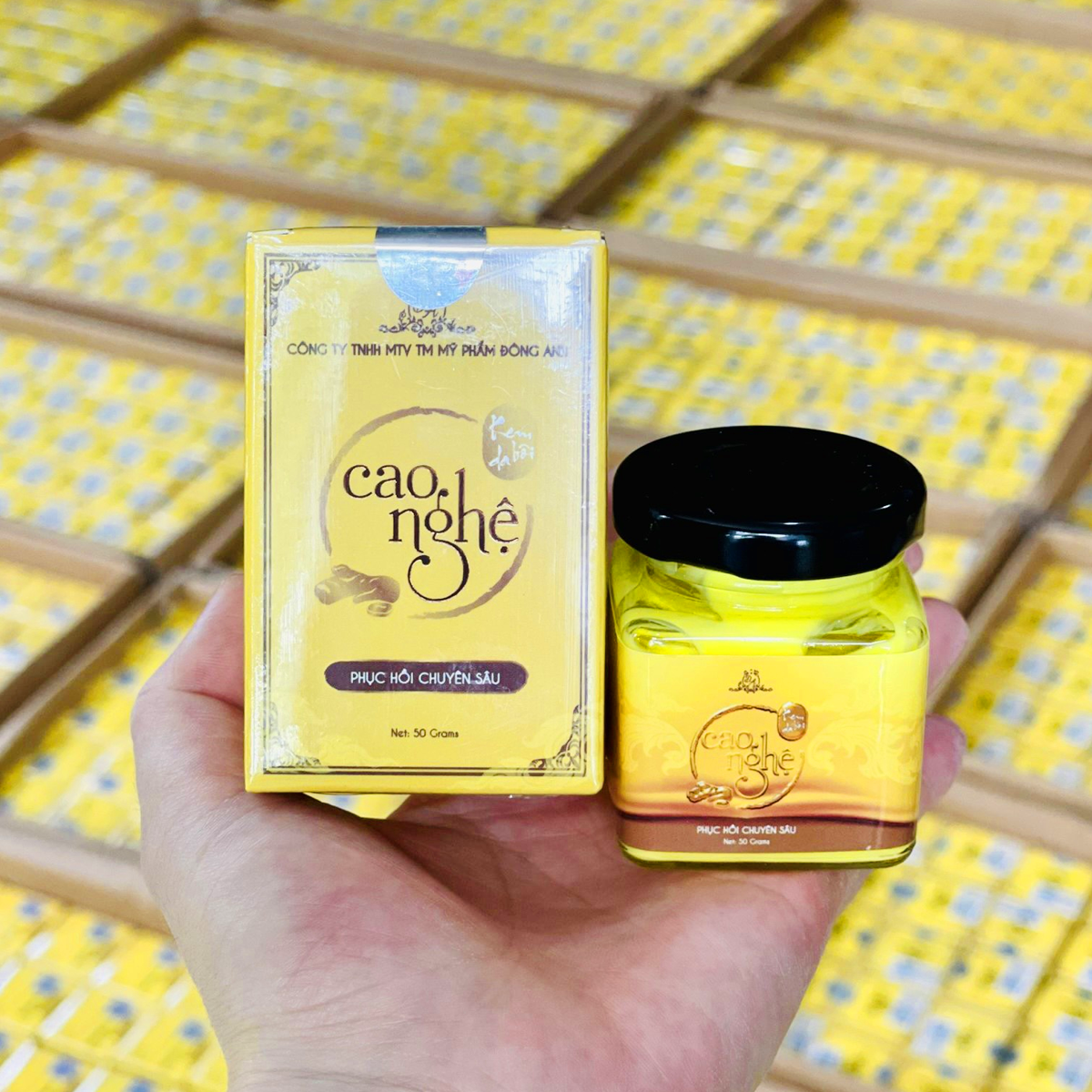 Kem Cao Nghệ Collagen x3 Đông Anh