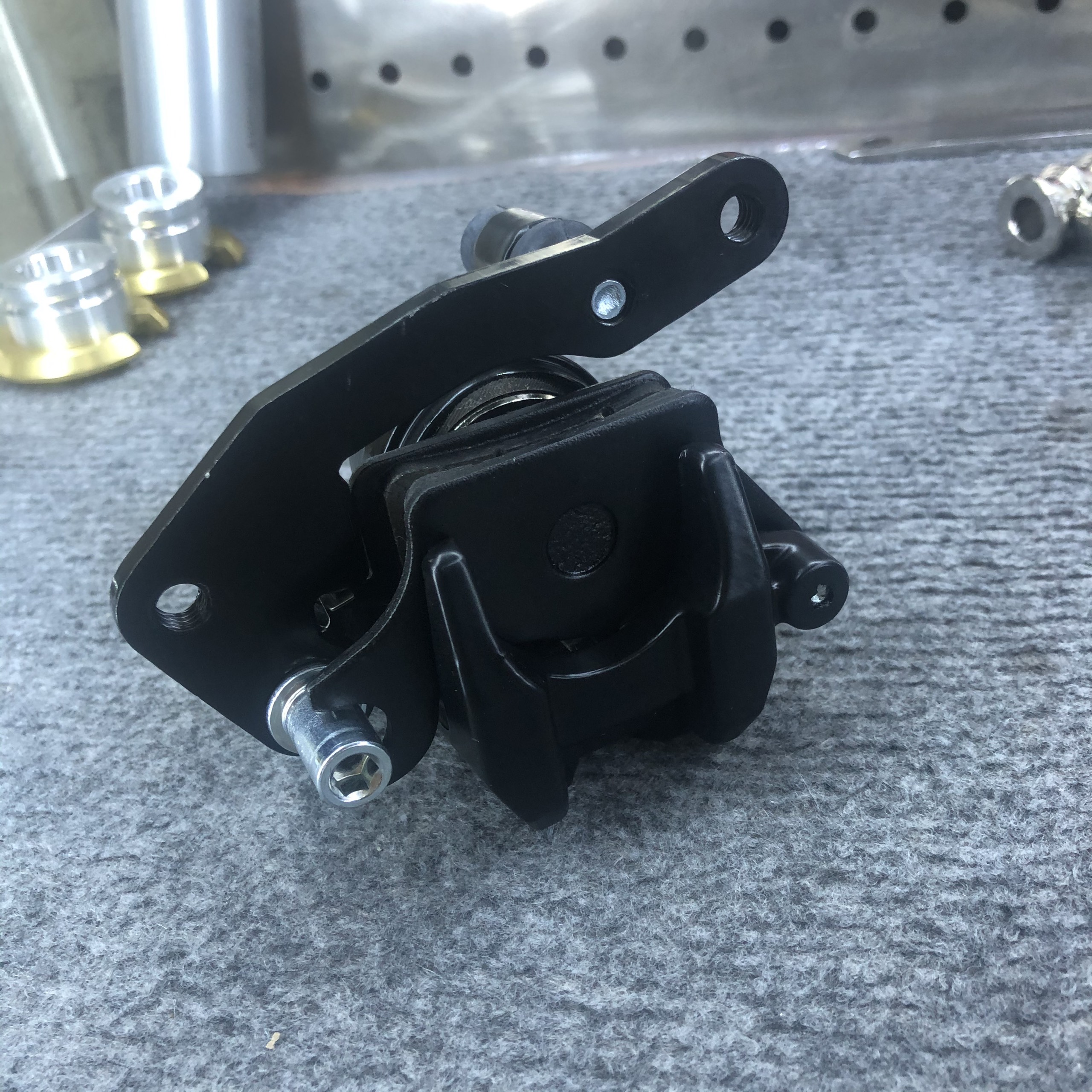 Heo dầu dưới Air blade / Vision / Winner 1 Piston Loại 1
