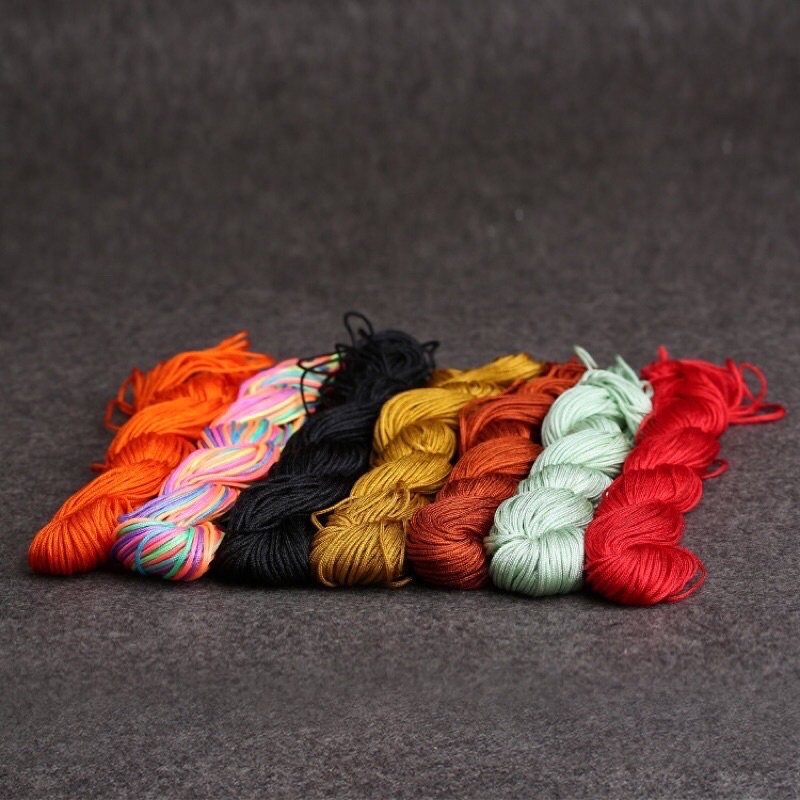 Dây dù 1mm đan vòng handmade - MH825