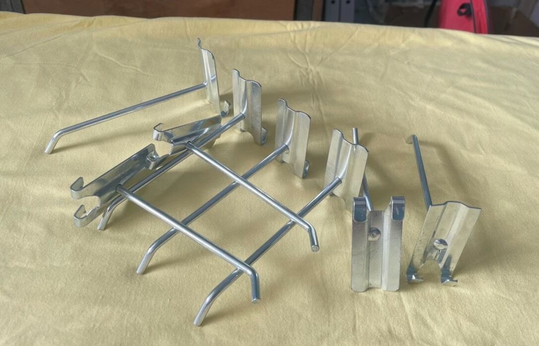 (COMBO 10 cái ) Tay cài lưới sắt ,móc treo đồ --DÀI 10cm