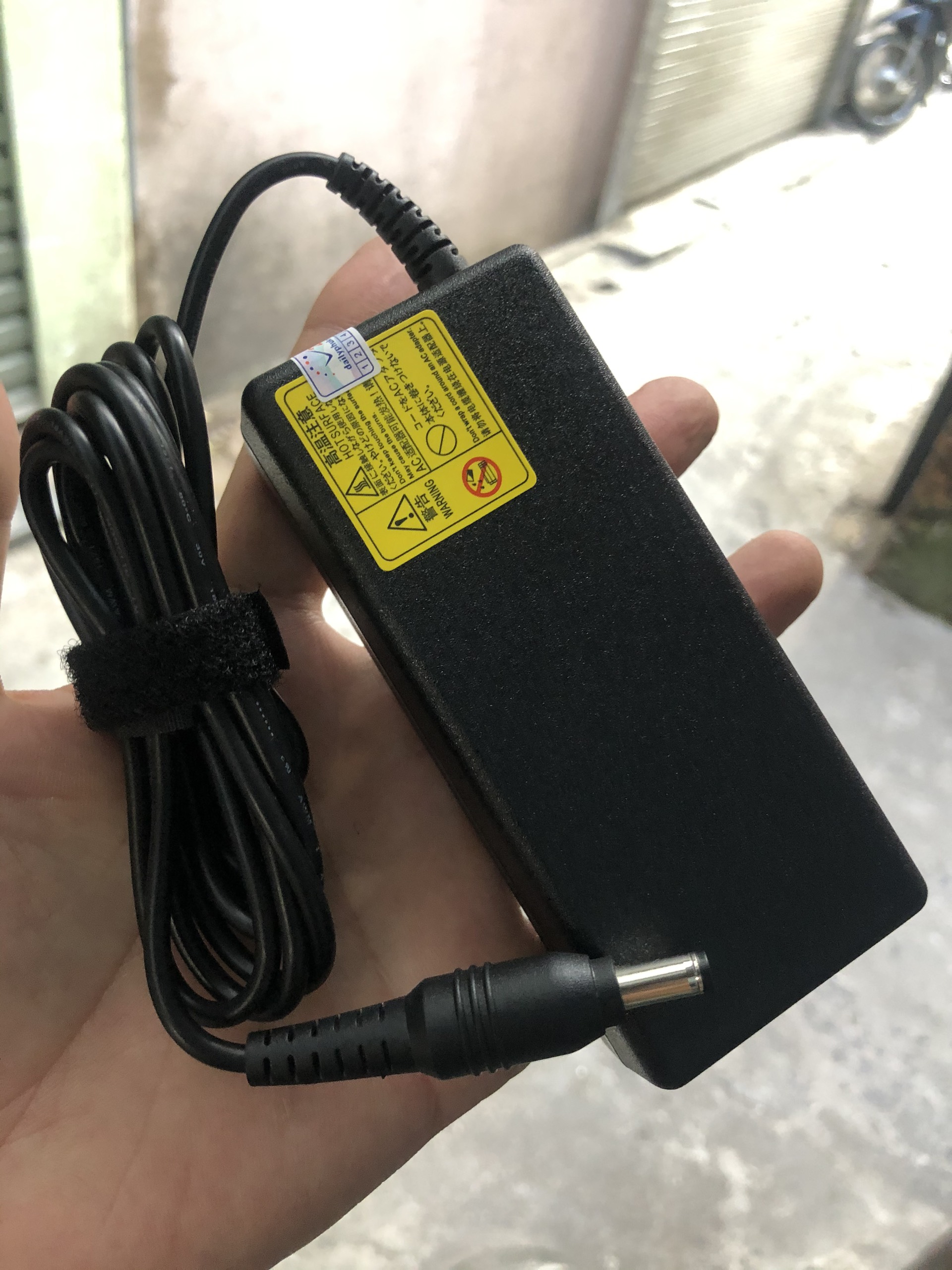 Dây nguồn màn hình máy tính AOC 19V