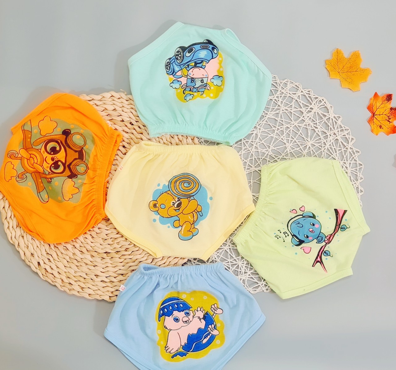 Combo 10 quần chip cho bé gái