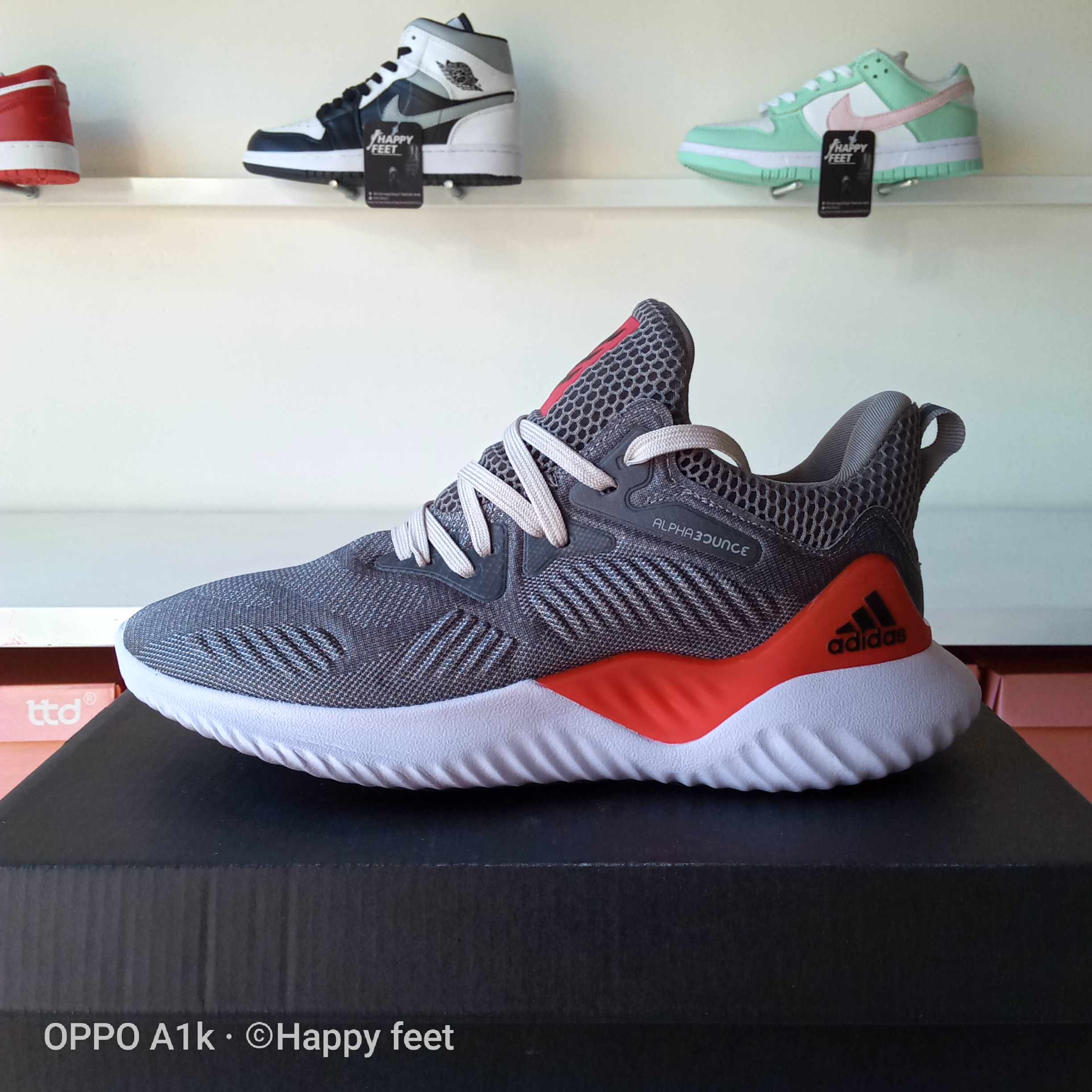 Giày Adidas Alphabounce Beyond xám đỏ