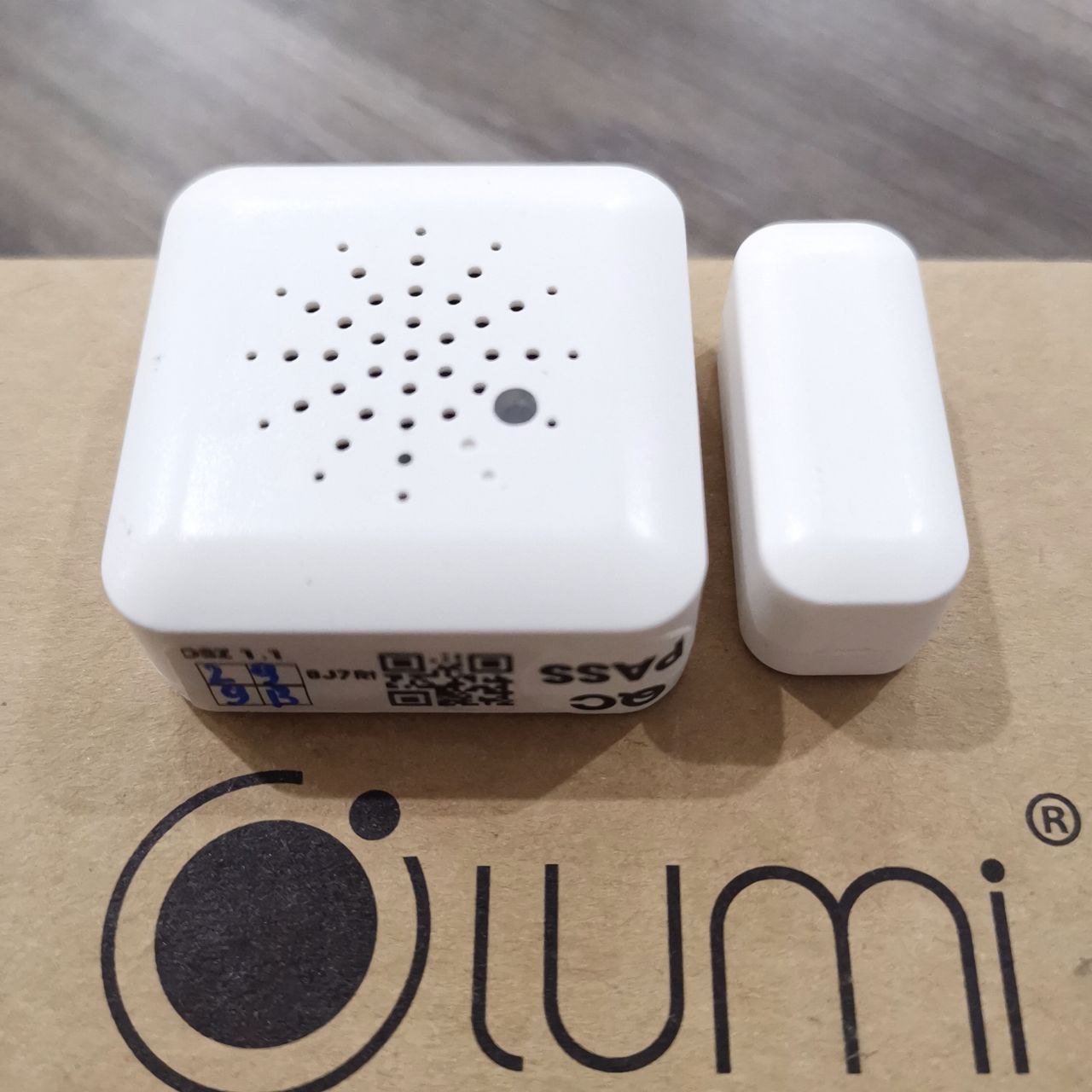 CẢM BIẾN CỬA LUMI