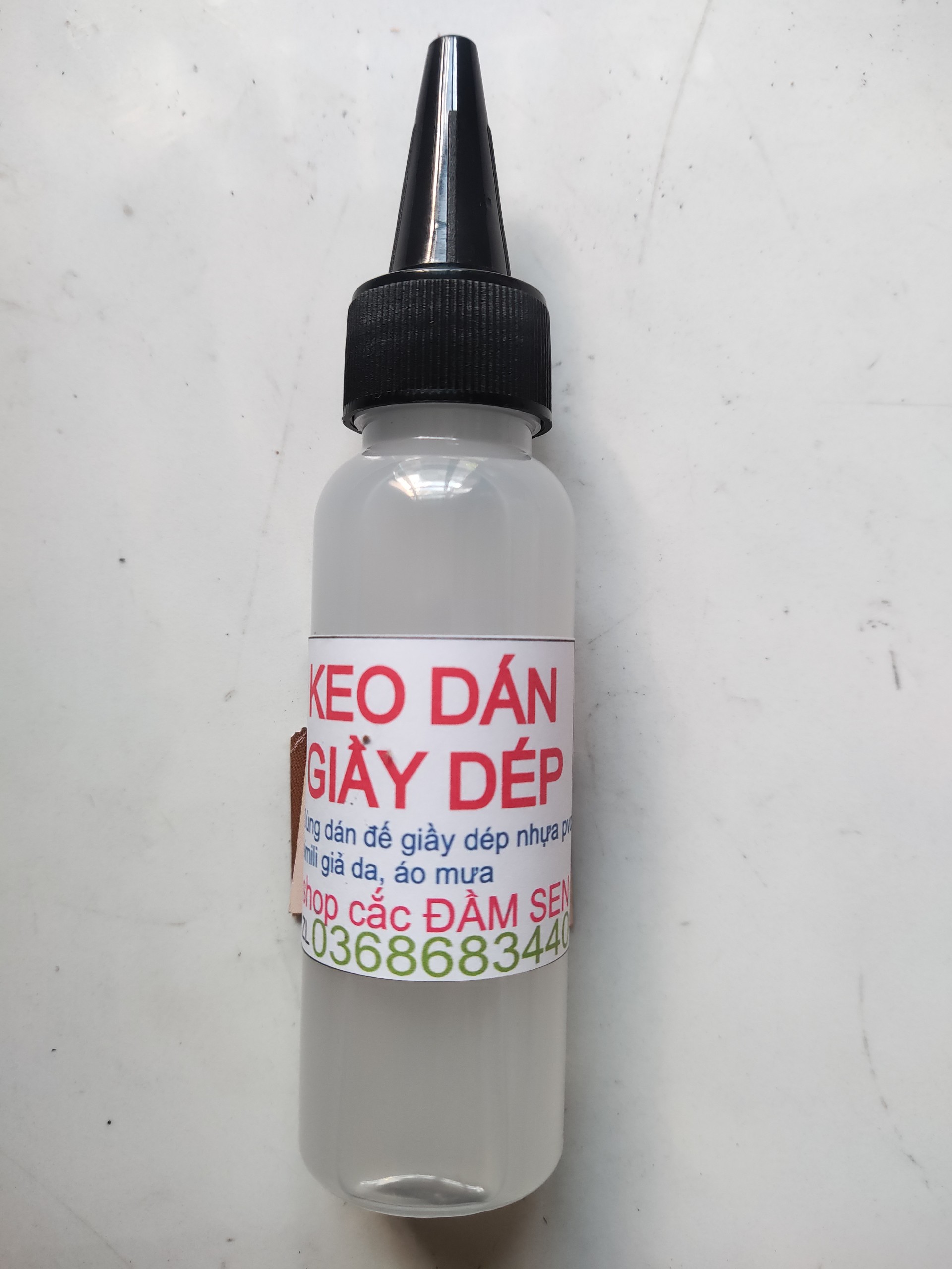 KEO DÁN ĐẾ GIẦY DÉP -LỌ 60ML