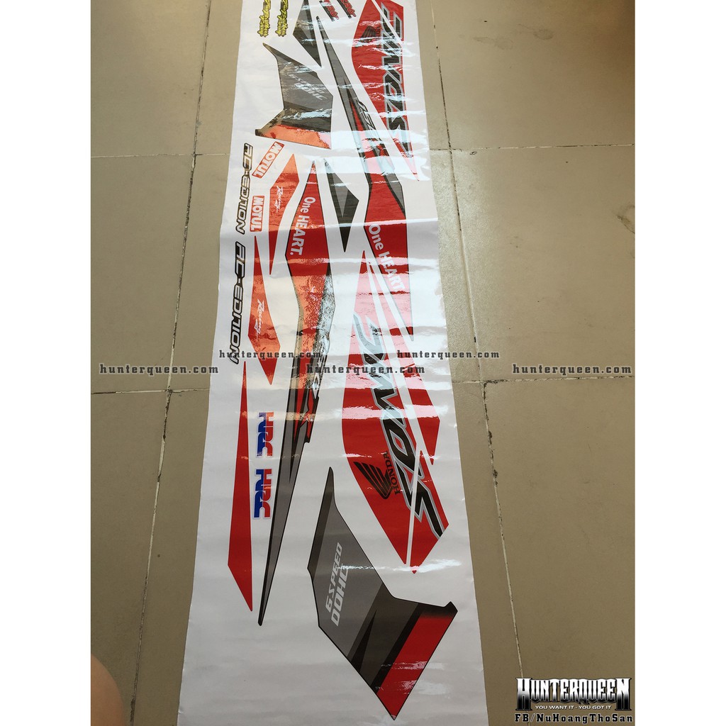 Tem Rời Dán Xe Sonic. Đen Đỏ Trắng