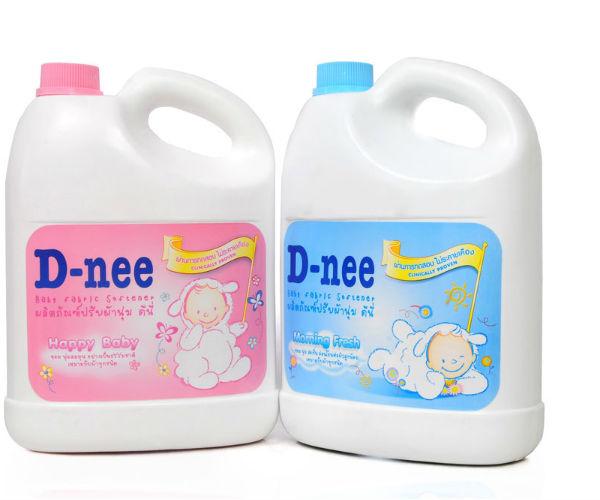 NƯỚC XẢ VẢI DNEE TRẮNG 2800ML
