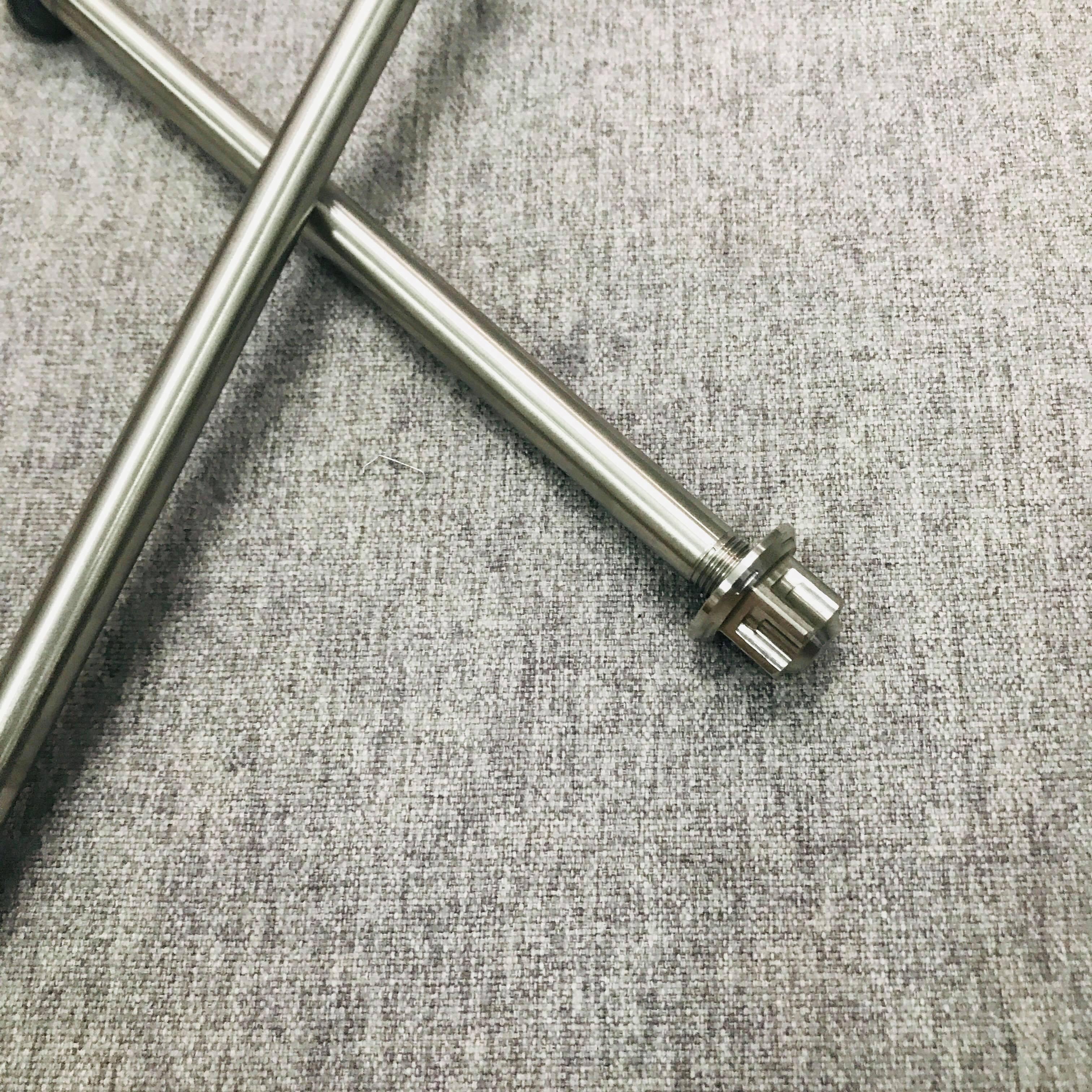[HCM]CẶP CỐT TRƯỚC SAU INOX DÀNH CHO XE SIRIUS ( COMBO 2 CỐT TRƯỚC SAU+4 ỐC INOX)(TẶNG KÈM LOGO TRANG TRÍ XE NGẪU NHIÊN)
