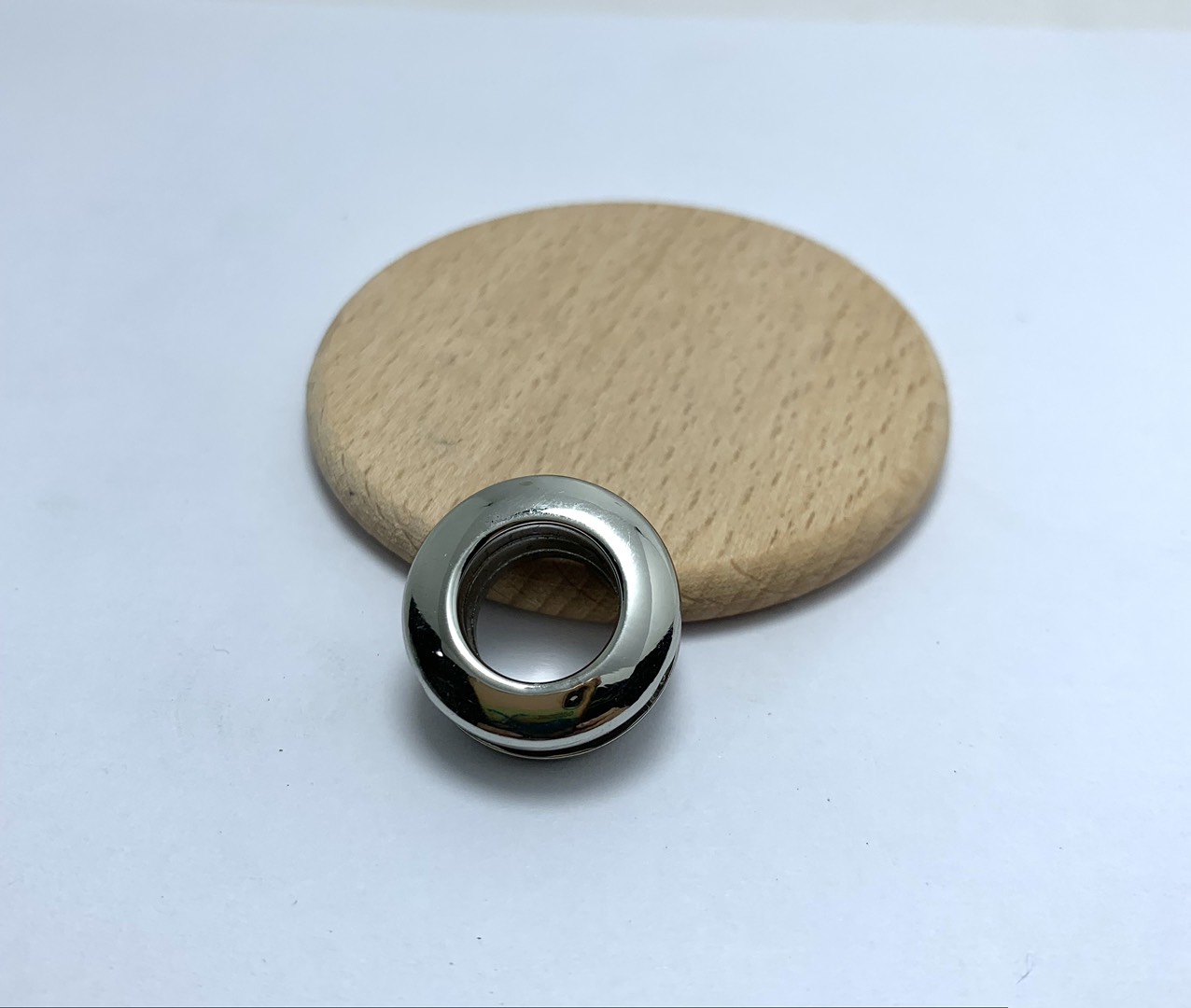 Khoen Ore không bắt vít màu bạc LL1.1cm