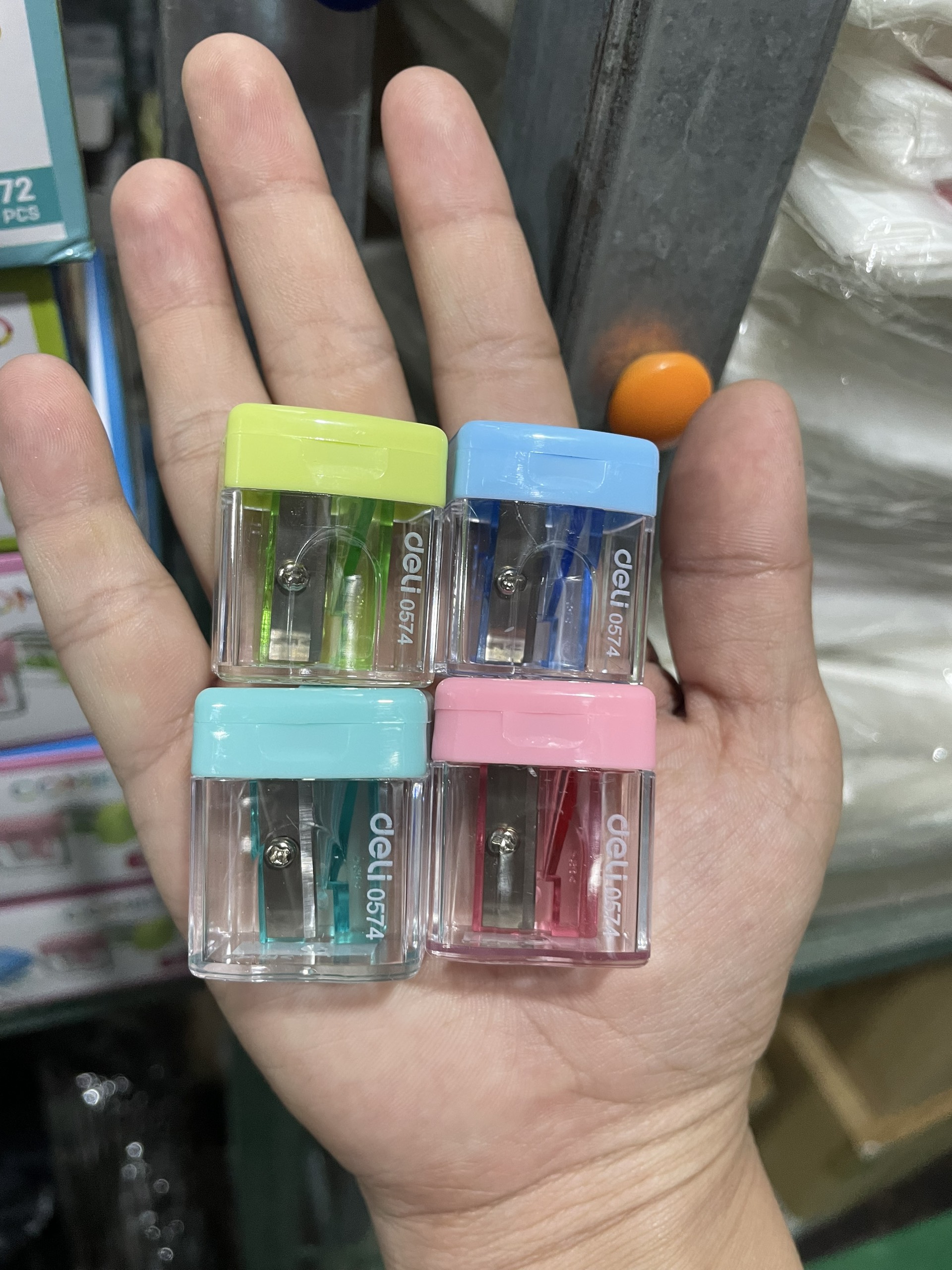 Gọt bút chì mini 1 lỗ deli e0574