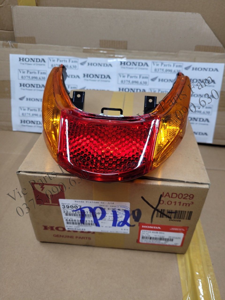 Đèn hậu Click 110, hàng din Honda mới 100%