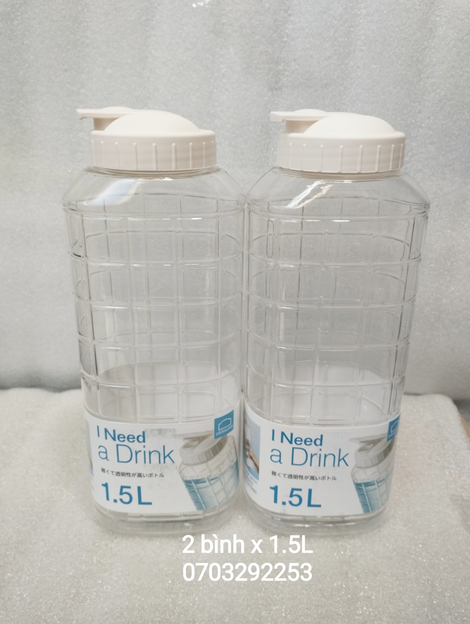 Combo 2 bình đựng nước nhựa pet lock & lock 1.5l