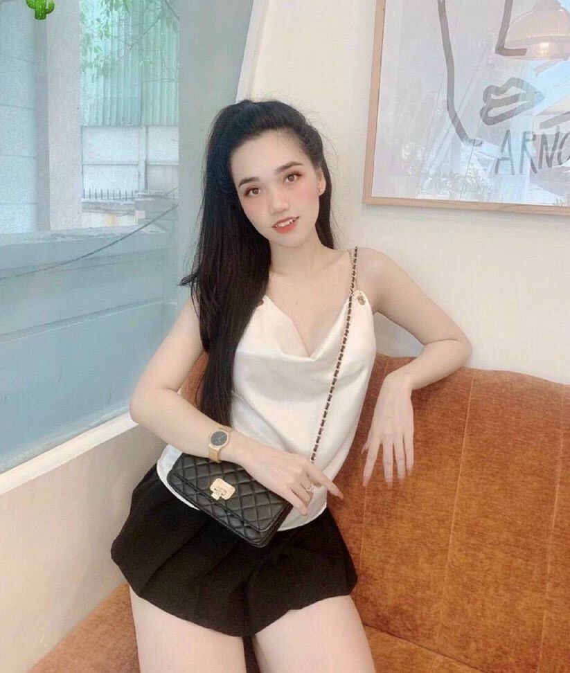 Áo 2 dây phi lụa cổ đổ dây xích khoen tròn cực xinh xinh