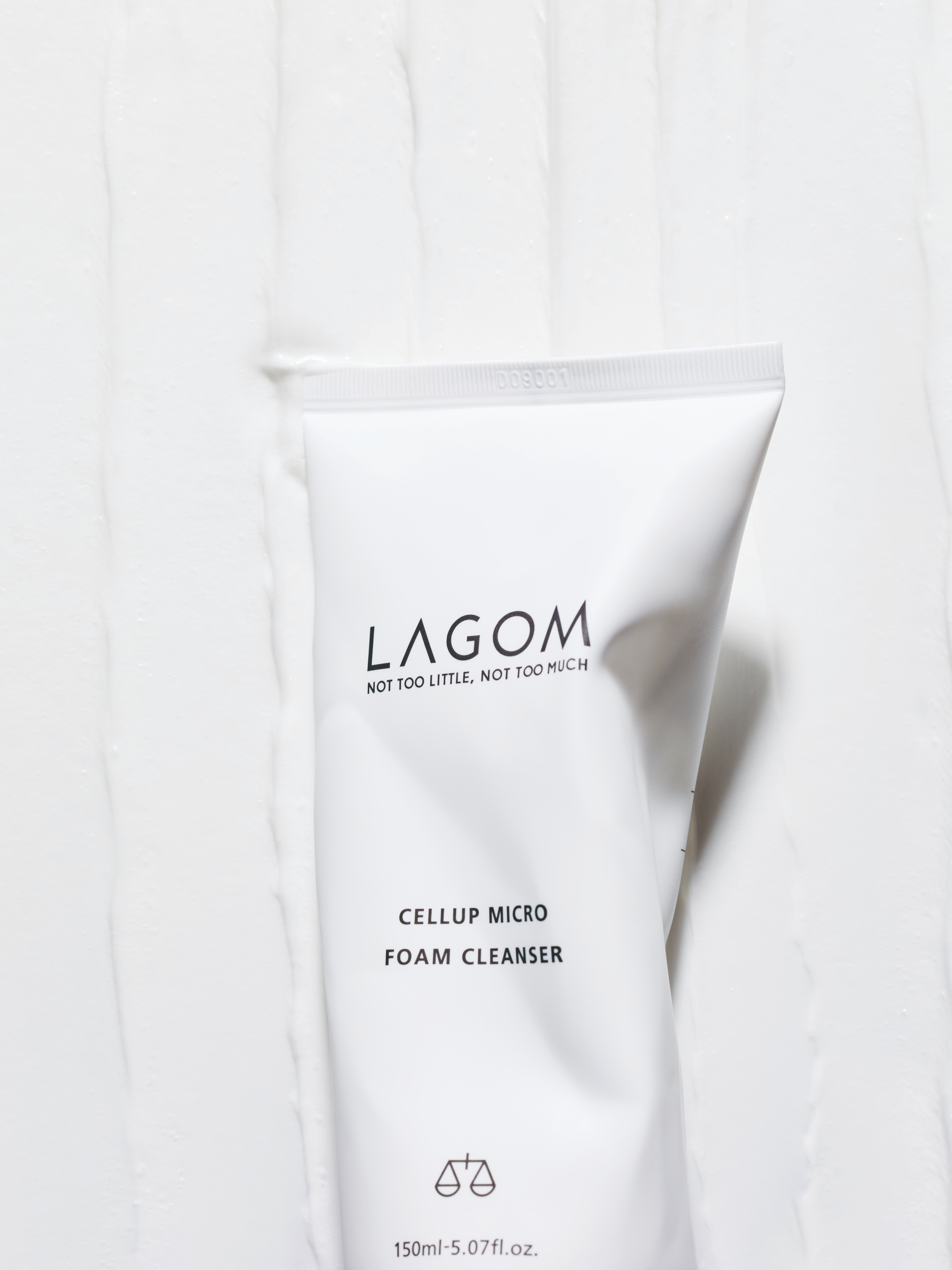 Sữa Rửa Mặt Tạo Bọt Lagom Cellup Micro Foam Cleanser 30ml