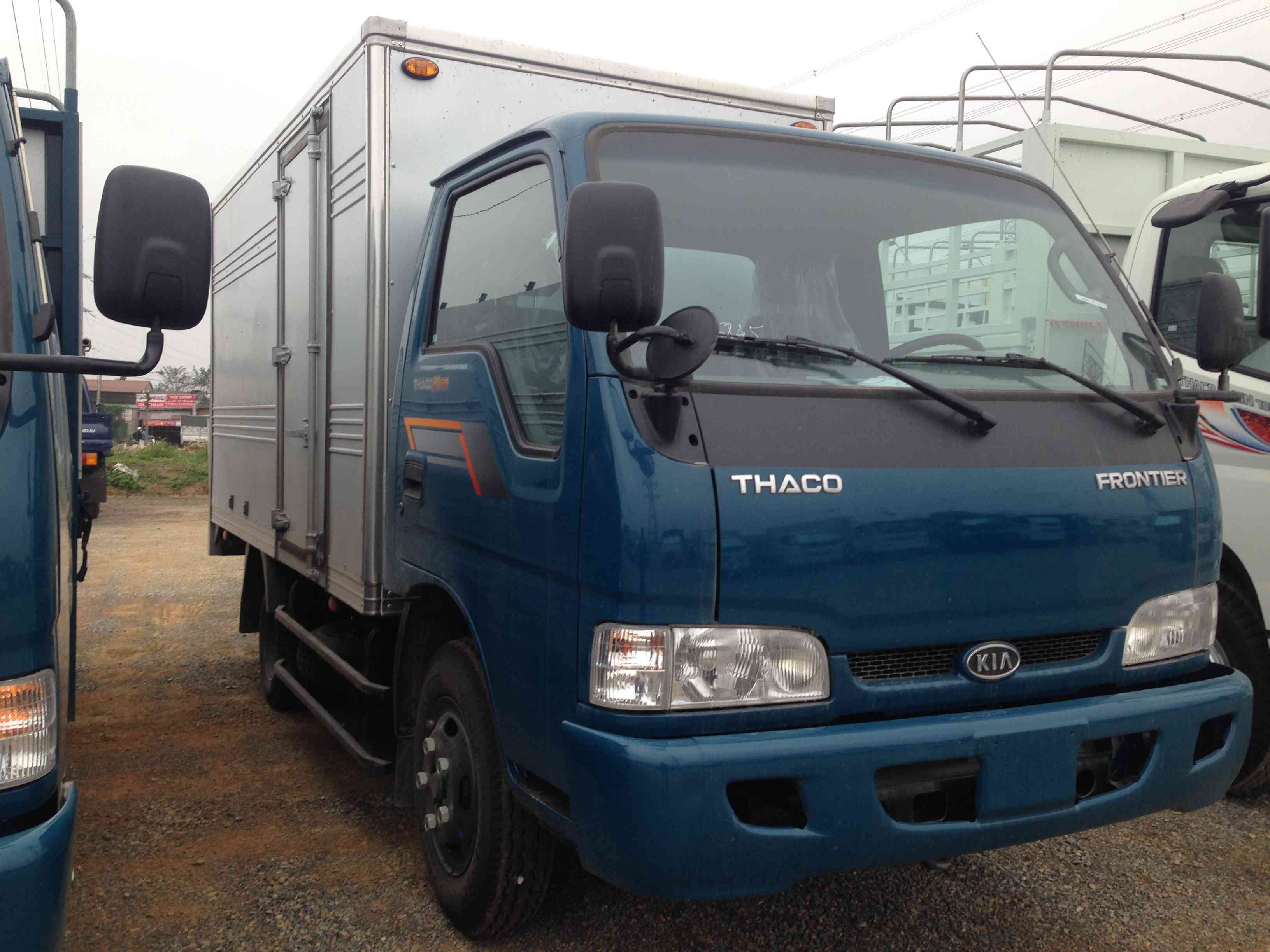 Chữ THACO Chữ FRONTIER mạ inox