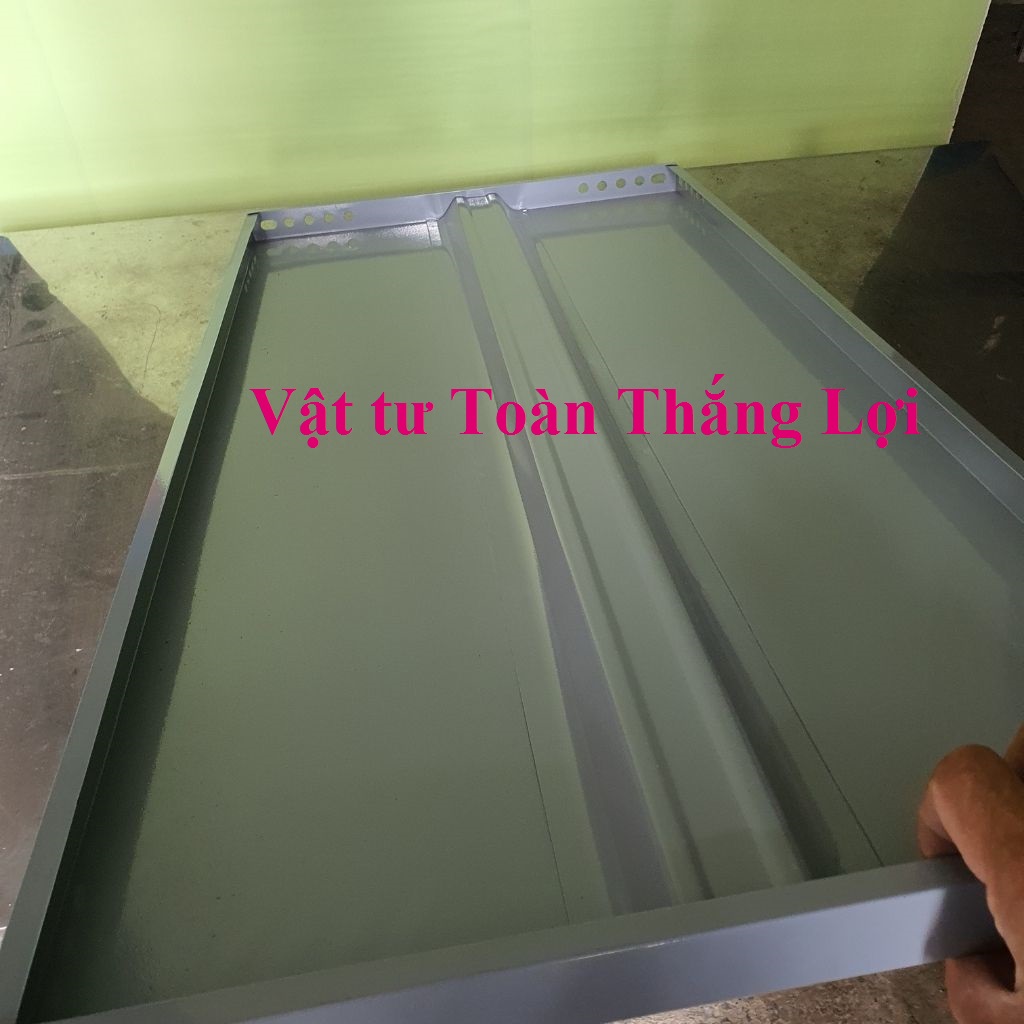 ( Rộng 30cm x dài từ 60cm đến 1.5M) Mâm sắt V lỗ làm kệ đa năng