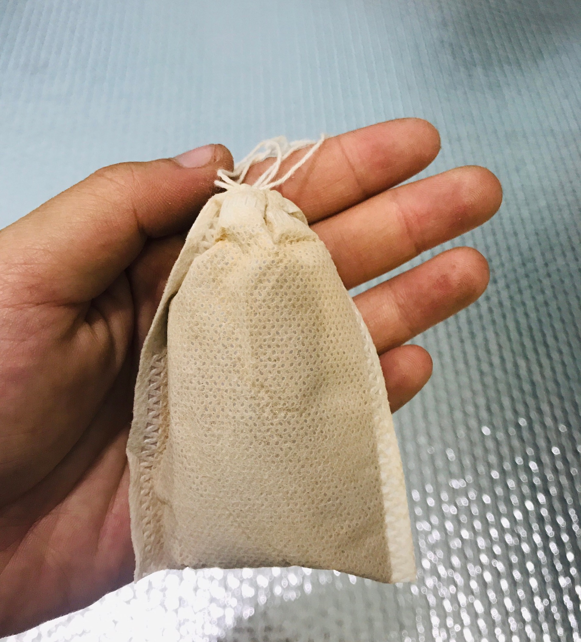 Lá tắm dao đỏ cho bà đẻ (BỊCH 12 TÚI LỌC)