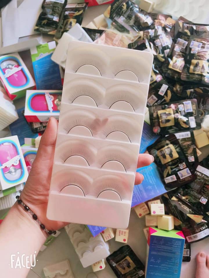 1 khay mi giả tập nối