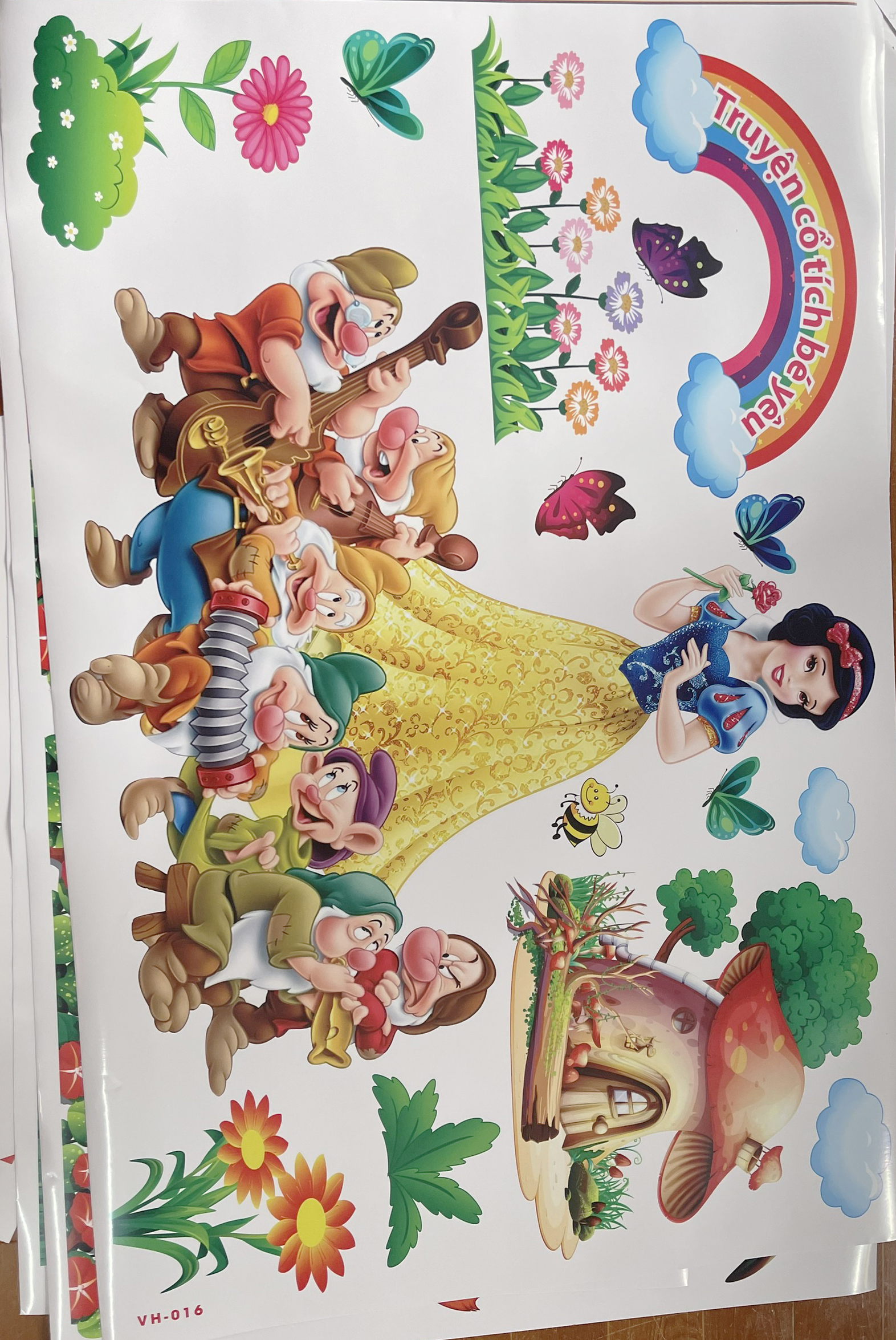 Decal mầm non-GÓC CỔ TÍCH VH-016