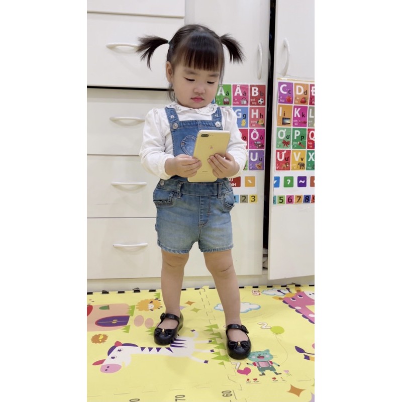Yếm bò bé gái HM dư xịn