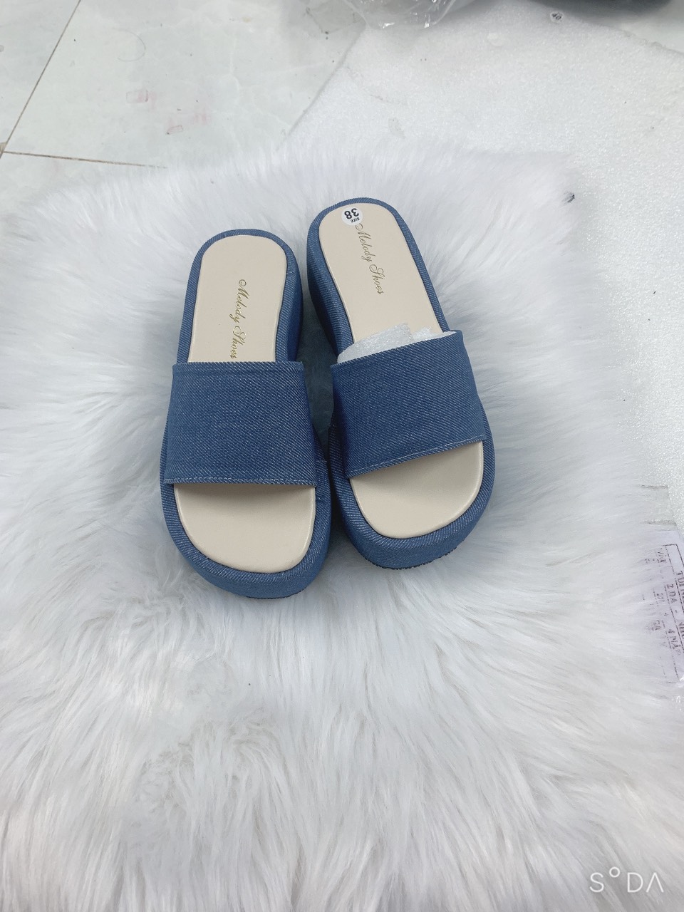 dép quai ngang nữ bản bò 7cm