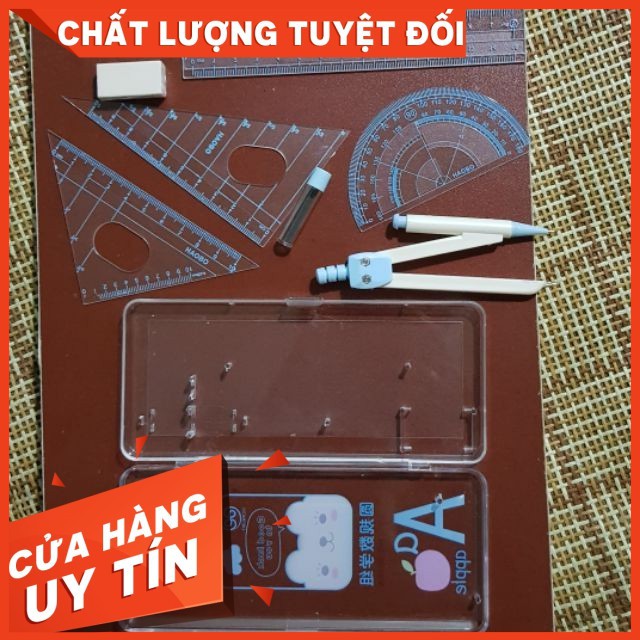Bộ thước kẻ, compa, eke, đo độ