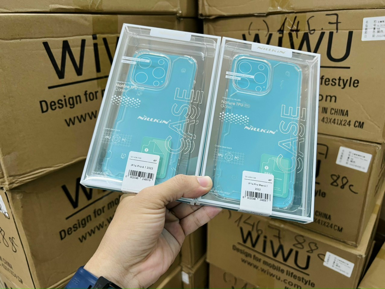 Ốp lưng Nillkin trong suốt cho iPhone 14 Pro, 14 Pro Max lưng trong cứng viền dẻo chống sốc